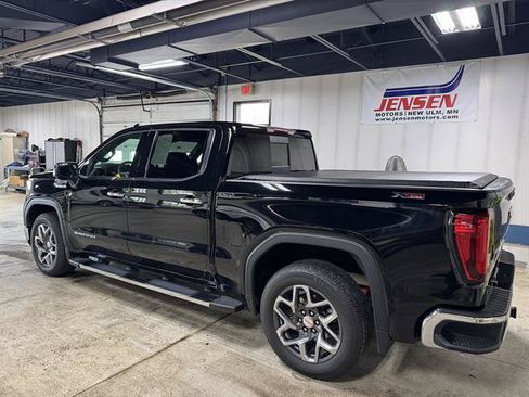 Certified 2023 GMC Sierra 1500 SLT w/ SLT Premium Plus Package AWD/4WD image 5