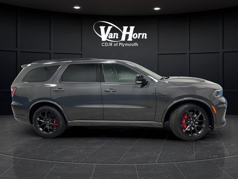 Used 2024 Dodge Durango R/T w/ Tow 'N Go Package AWD/4WD image 8