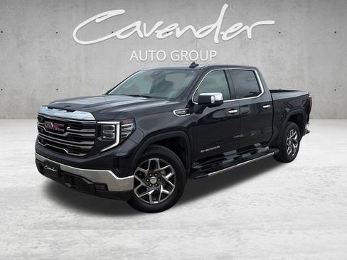 Used 2022 GMC Sierra 1500 SLT w/ SLT Convenience Package image 1