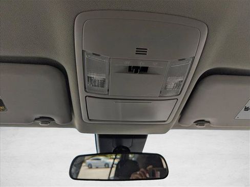 Used 2017 Toyota RAV4 LE w/ All Weather Liner Package AWD/4WD image 20