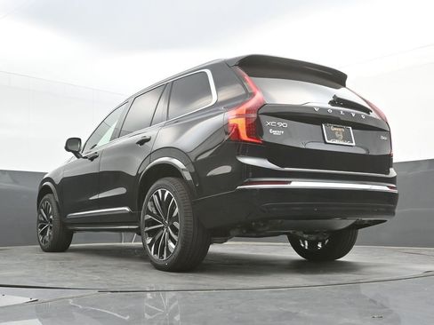 New 2026 Volvo XC90 B6 Ultra w/ Lounge Package AWD/4WD image 31