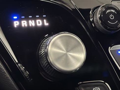 New 2026 Chrysler Voyager LX image 18