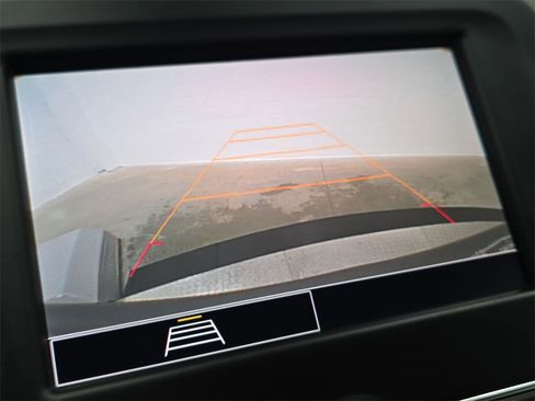 Used 2022 Chevrolet Equinox LT image 23