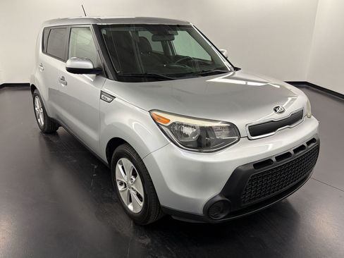 Used 2015 Kia Soul FWD image 7
