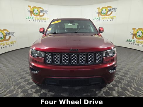 Certified 2020 Jeep Grand Cherokee Altitude AWD/4WD image 3