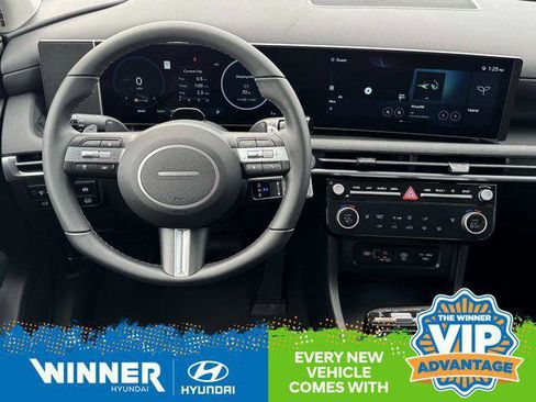 New 2025 Hyundai Tucson SEL image 17