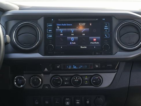 Used 2018 Toyota Tacoma TRD Pro image 34