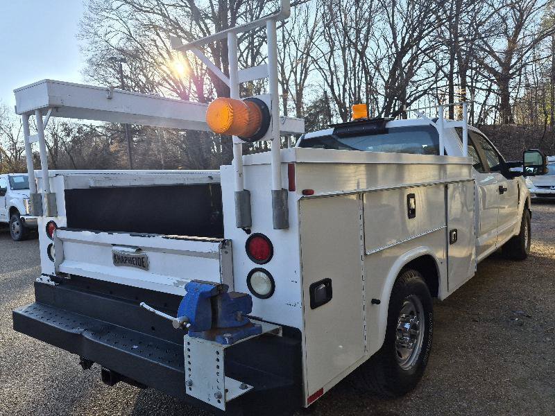 Used 2017 Ford F350 XL RWD image 6
