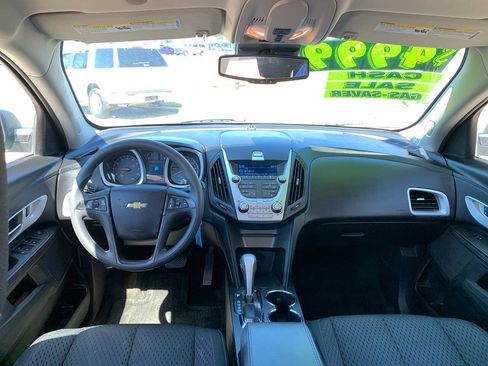 Used 2012 Chevrolet Equinox LS FWD image 12