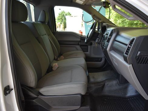 Used 2018 Ford F250 XL w/ Power Equipment Group RWD image 9