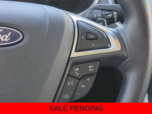 Used 2019 Ford Edge Titanium w/ Equipment Group 301A AWD/4WD image 24