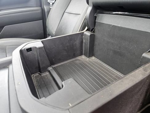 Used 2023 Chevrolet Tahoe Premier RWD image 27
