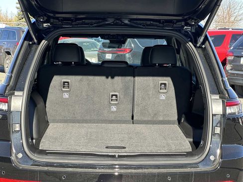 New 2025 Jeep Grand Cherokee Limited image 19