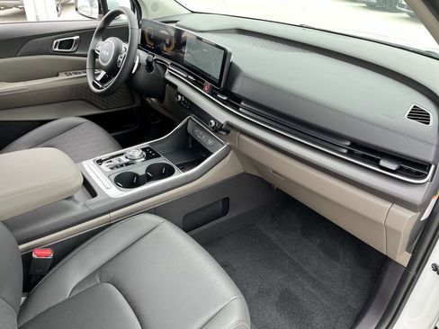 New 2026 Kia Carnival EX image 38