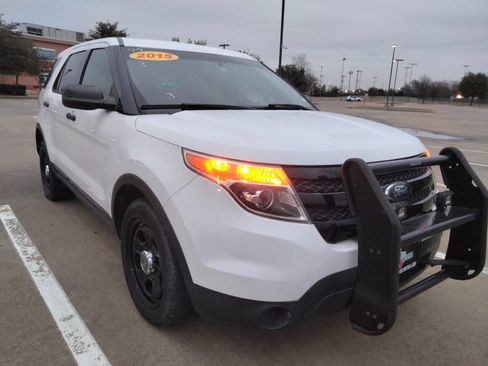 Used 2015 Ford Explorer 4WD Police Interceptor image 3