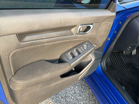 Used 2022 Honda Civic Sport image 13
