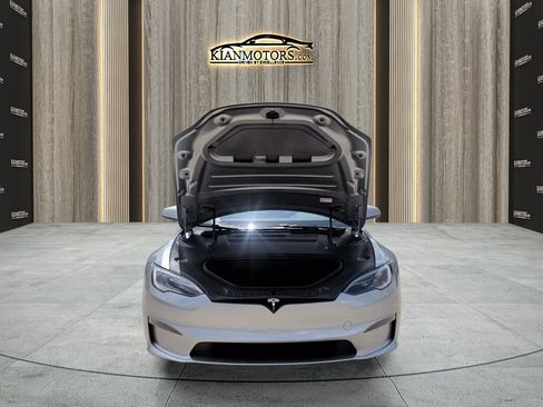 Used 2025 Tesla Model S AWD/4WD image 18