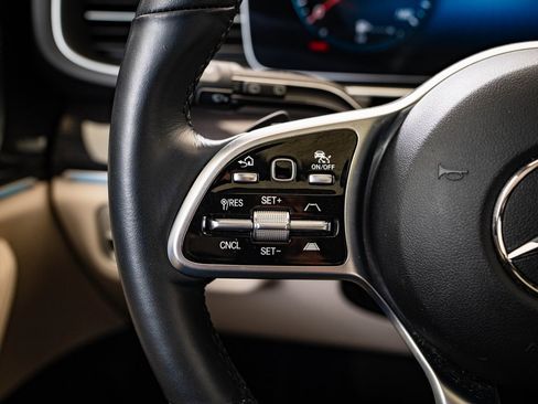 Certified 2023 Mercedes-Benz GLE 450 4MATIC image 26