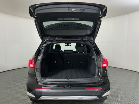 Certified 2025 BMW X1 xDrive28i w/ Convenience Package image 28