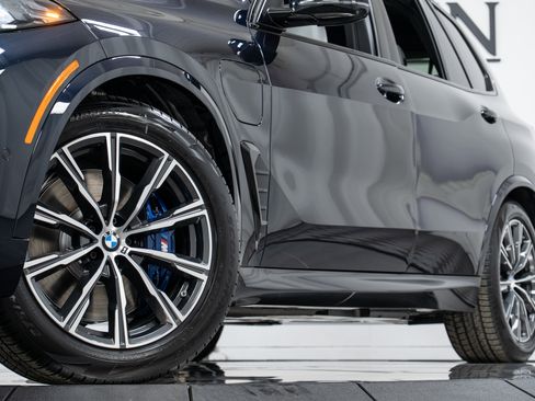 New 2026 BMW X5 xDrive50e w/ M Sport Package image 26
