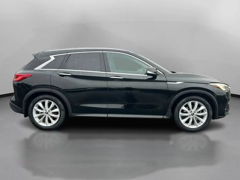 Used 2019 INFINITI QX50 Essential w/ Premium Heat Package AWD/4WD image 7