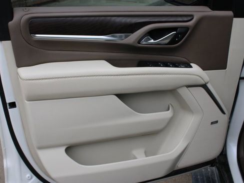 Used 2021 GMC Yukon Denali image 22