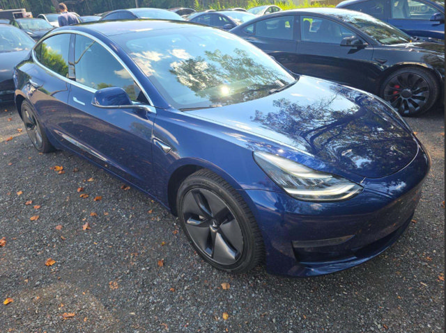 Used 2018 Tesla Model 3 Mid Range RWD image 4