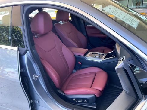 Certified 2025 BMW i4 eDrive40 RWD image 10