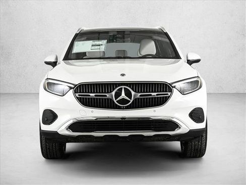 New 2026 Mercedes-Benz GLC 300 4MATIC image 2