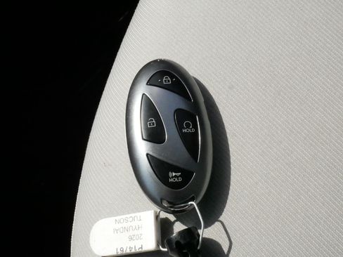 Used 2026 Hyundai Tucson SEL AWD/4WD image 32