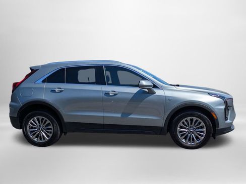 Used 2024 Cadillac XT4 Premium Luxury w/ Active Safety Package AWD/4WD image 3