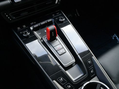 Used 2022 Porsche 911 Carrera GTS image 31