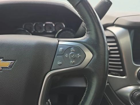 Used 2019 Chevrolet Tahoe LT AWD/4WD image 18