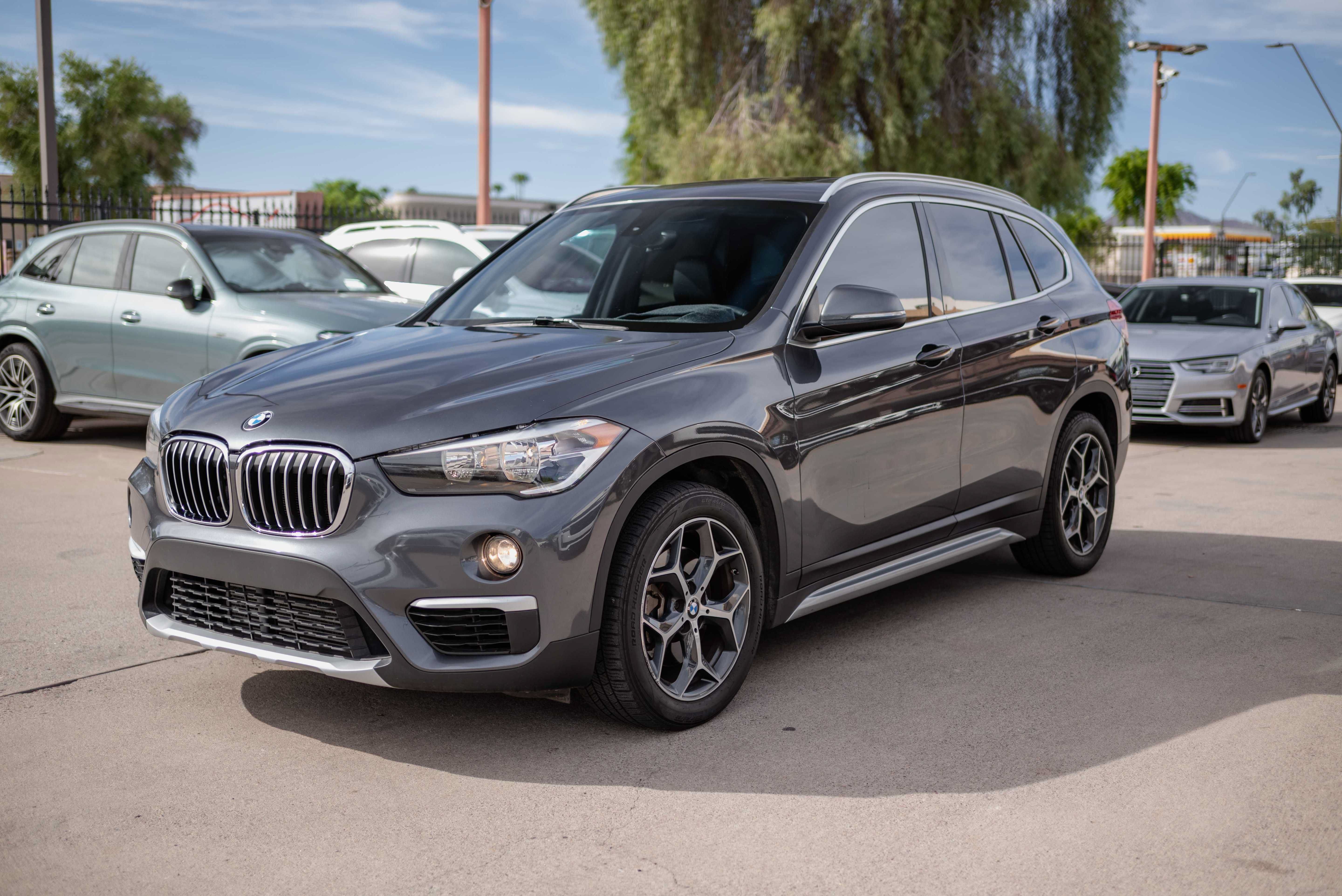 Used 2018 BMW X1 sDrive28i FWD image 1