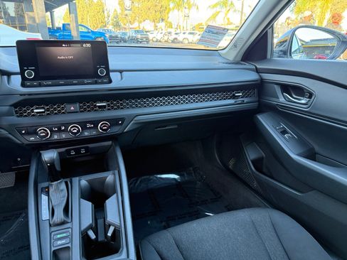 Used 2025 Honda Accord SE image 23