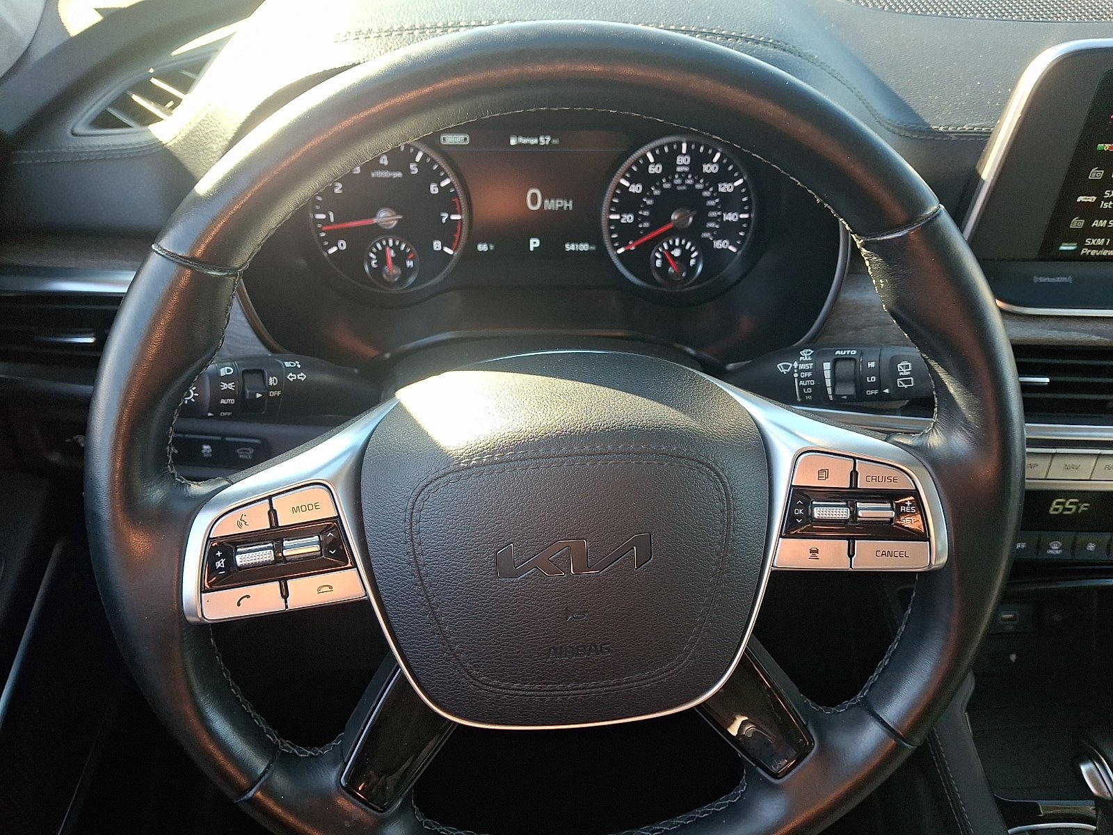 Used 2022 Kia Telluride SX w/ SX Prestige Package AWD/4WD image 19