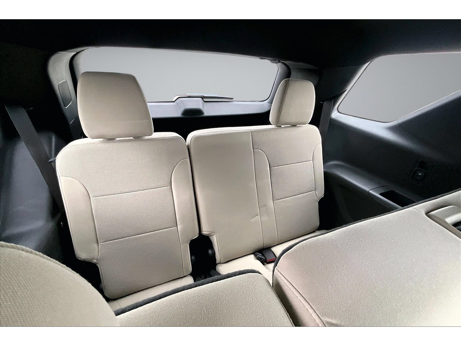 Used 2024 Chevrolet Traverse LS w/ Safety Package FWD image 42