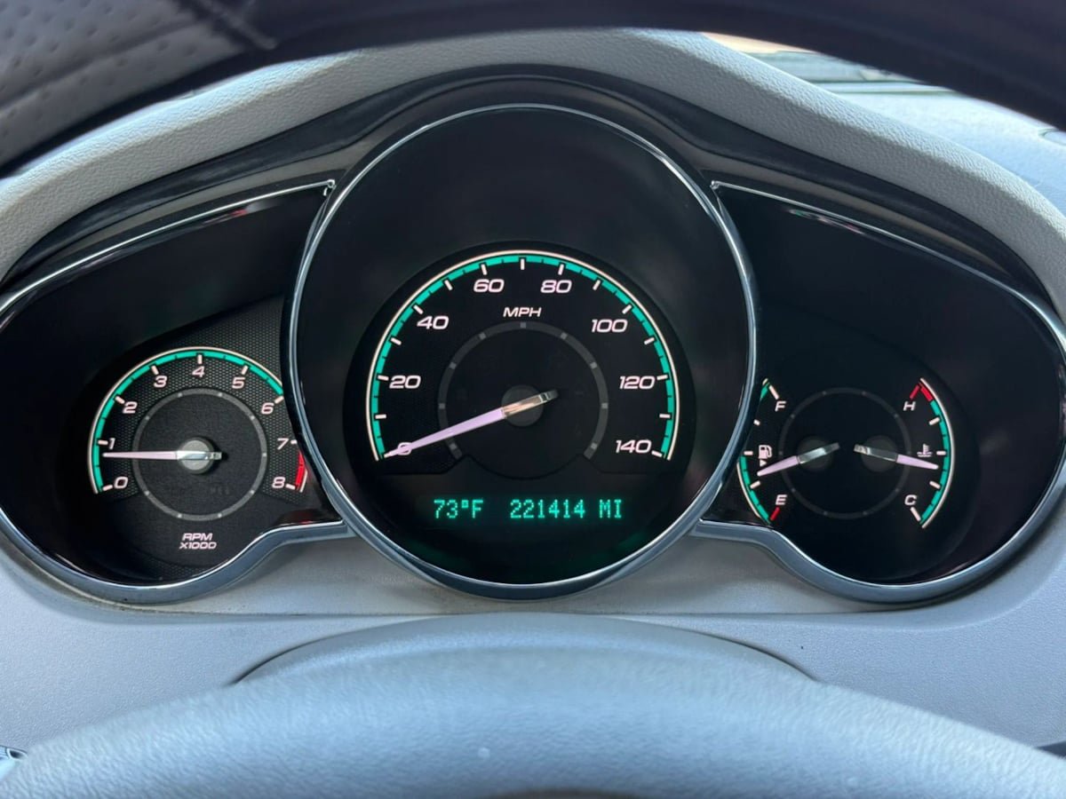 Used 2011 Chevrolet Malibu LT FWD image 54