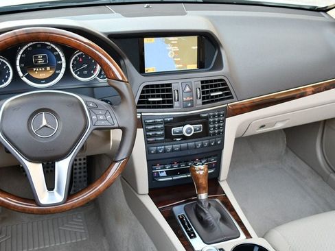 Used 2012 Mercedes-Benz E 550 Cabriolet w/ Appearance Pkg image 64