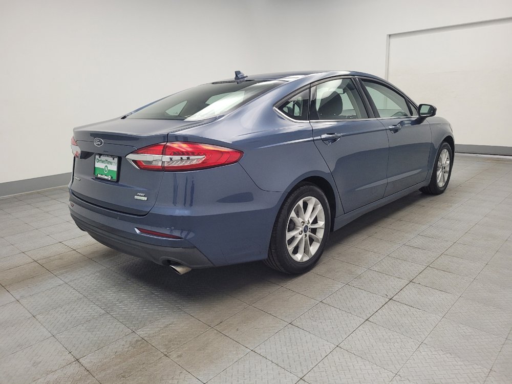 Used 2019 Ford Fusion SE FWD image 9