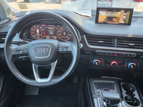 Used 2019 Audi Q7 3.0T Premium Plus AWD/4WD image 19