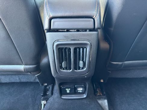 Used 2020 Jeep Compass Limited AWD/4WD image 24