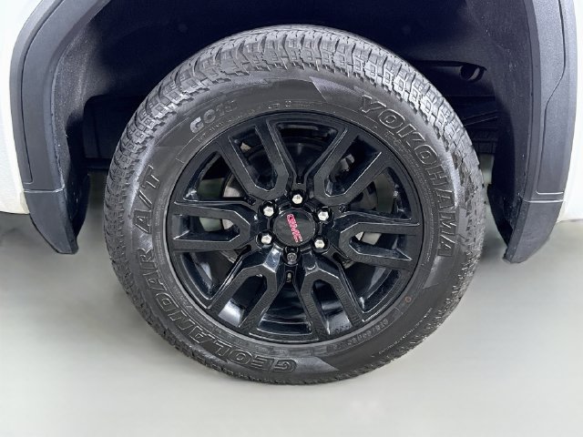 Used 2022 GMC Sierra 1500 Elevation w/ Elevation Premium Package AWD/4WD image 32