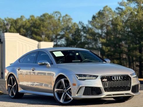 Used 2017 Audi RS 7 Prestige w/ Comfort Seating Package image 5