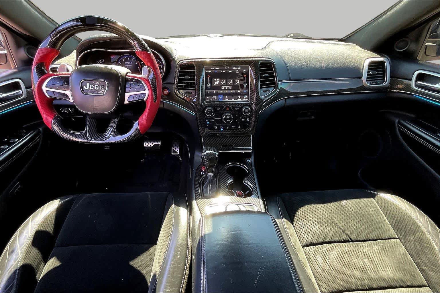 Used 2018 Jeep Grand Cherokee Trackhawk w/ Trailer Tow Group IV AWD/4WD image 15