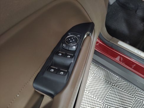 Used 2015 Lincoln MKC FWD w/ Equipment Group 102A Reserve image 24