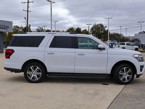 Used 2024 Ford Expedition Max Limited image 23