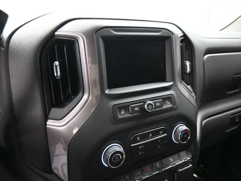 Used 2023 Chevrolet Silverado 1500 Custom Trail Boss w/ Midnight Edition AWD/4WD image 15