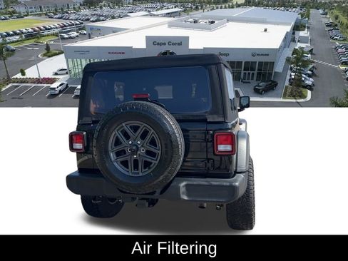 Certified 2023 Jeep Wrangler Sport AWD/4WD image 20