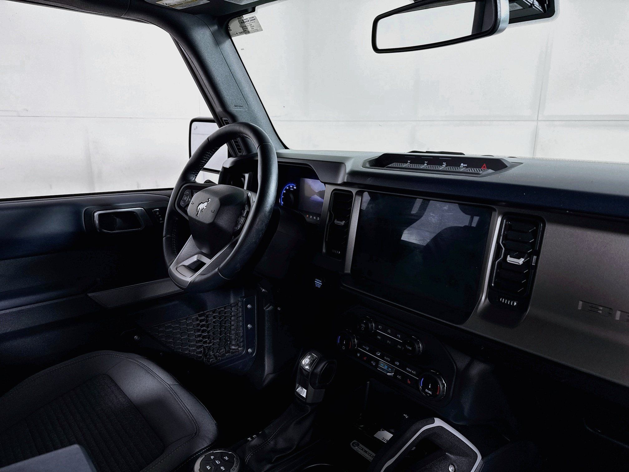 Used 2022 Ford Bronco Outer Banks w/ Sasquatch Package AWD/4WD image 28